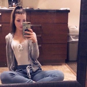 Meet your Posher, Hailey